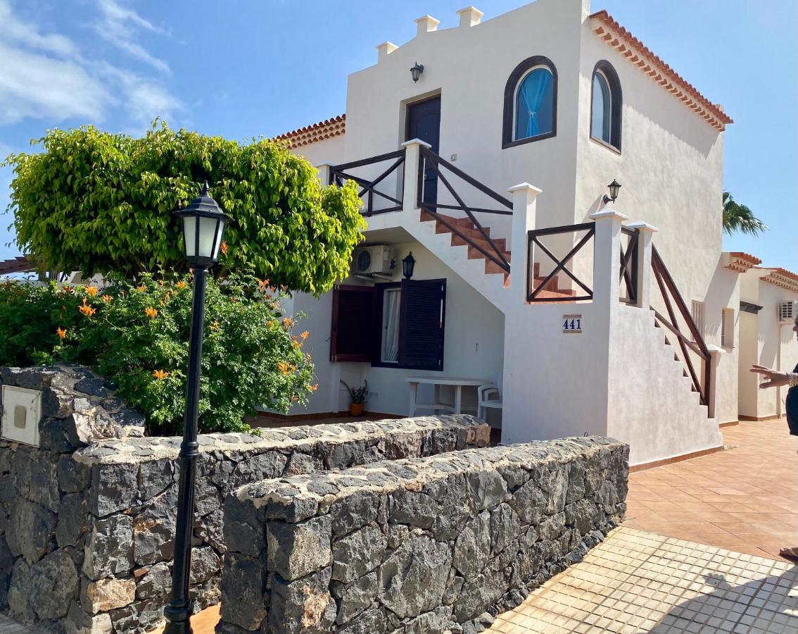 Juangy'S Apartments In Las Adelfas Golf Del Sur サンミゲル・デ・アボナ エクステリア 写真