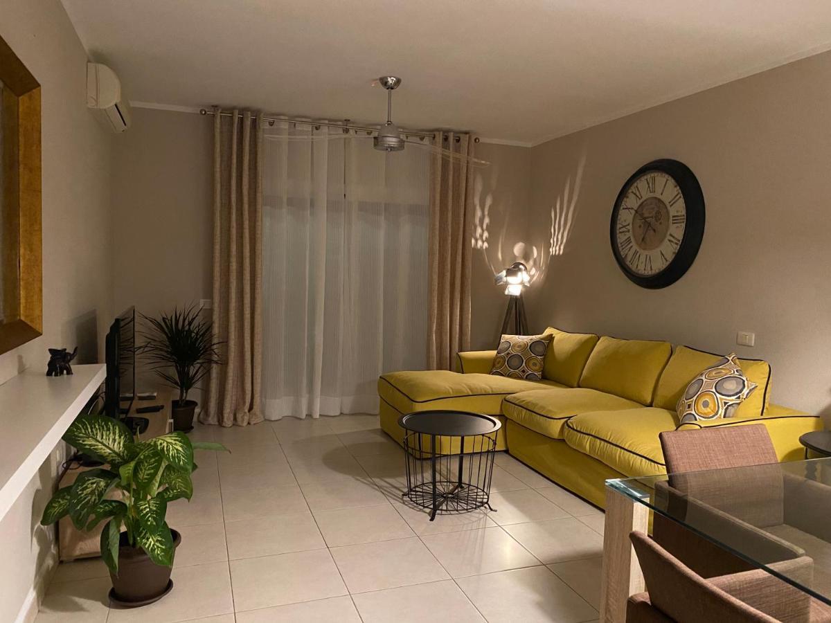 Juangy'S Apartments In Las Adelfas Golf Del Sur サンミゲル・デ・アボナ エクステリア 写真