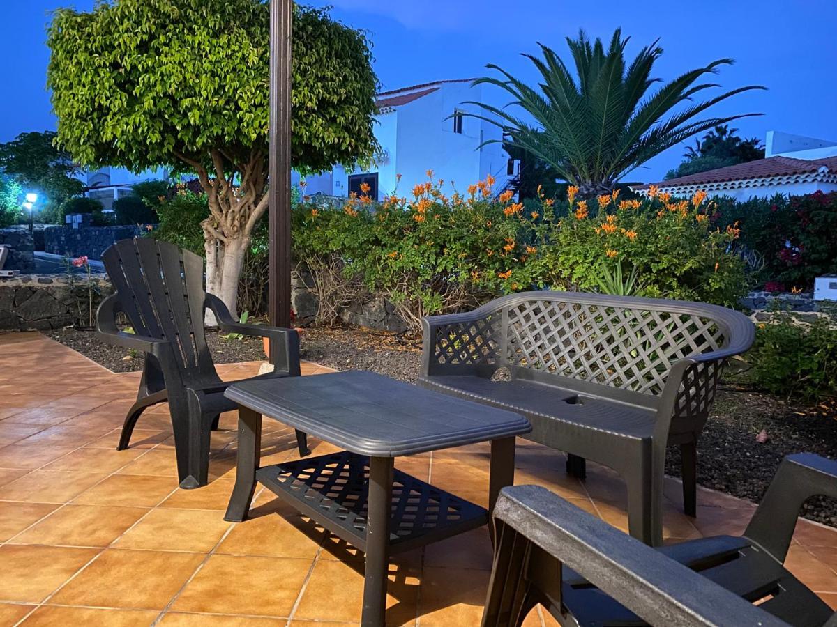 Juangy'S Apartments In Las Adelfas Golf Del Sur サンミゲル・デ・アボナ エクステリア 写真