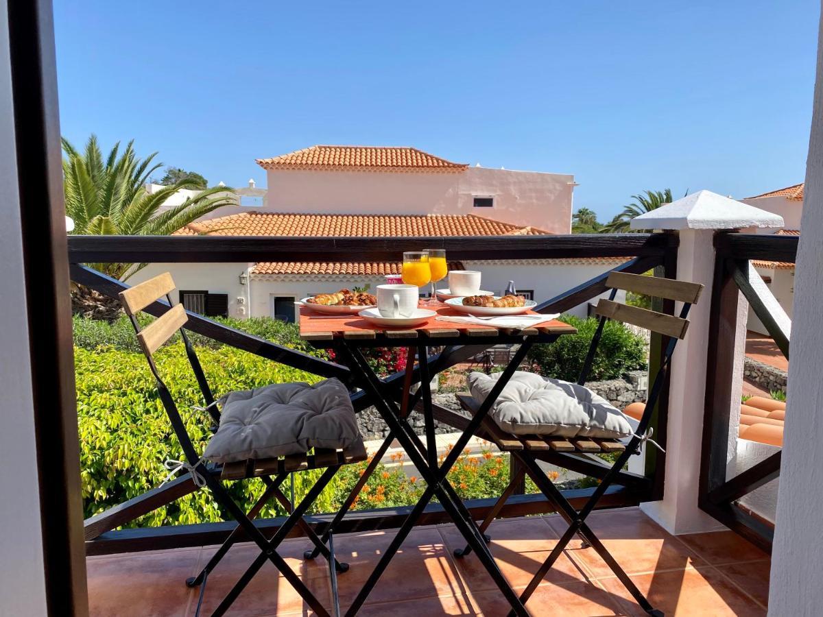 Juangy'S Apartments In Las Adelfas Golf Del Sur サンミゲル・デ・アボナ エクステリア 写真