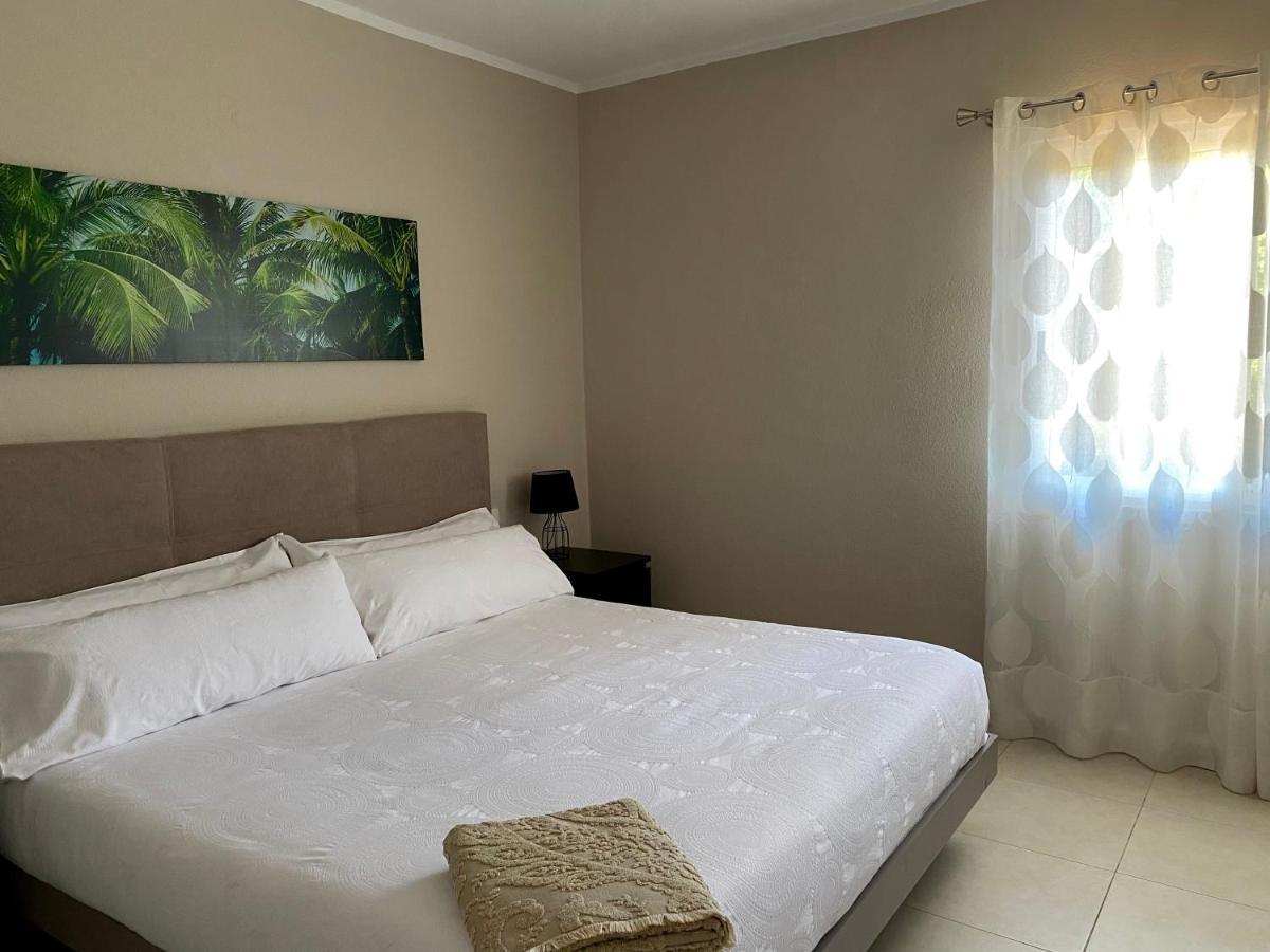 Juangy'S Apartments In Las Adelfas Golf Del Sur サンミゲル・デ・アボナ エクステリア 写真