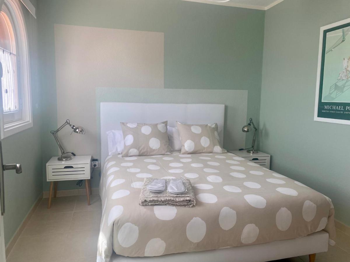 Juangy'S Apartments In Las Adelfas Golf Del Sur サンミゲル・デ・アボナ エクステリア 写真
